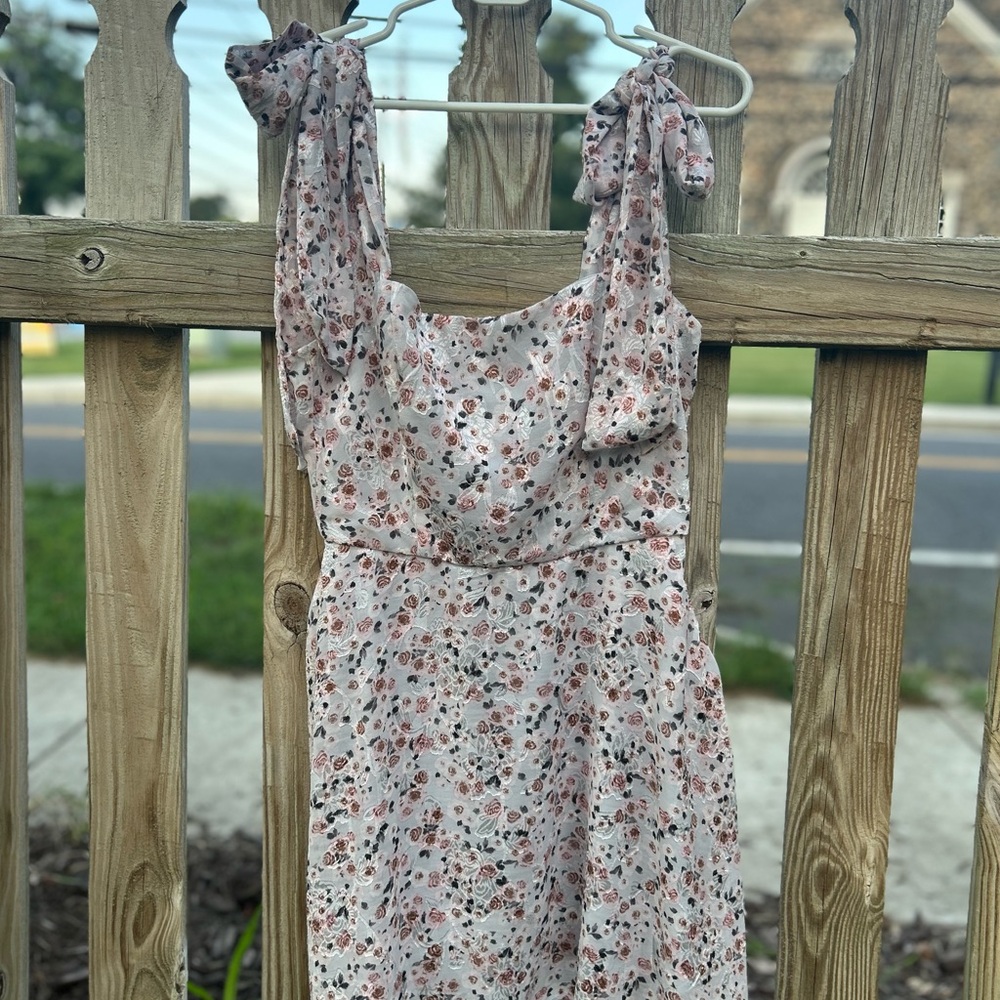 Francesca’s Lavender Floral Tie Strap Mini Dress